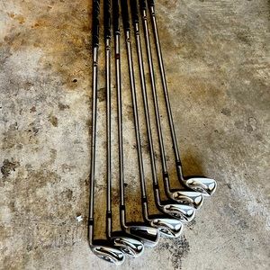 Taylormade R7 irons 7-LW